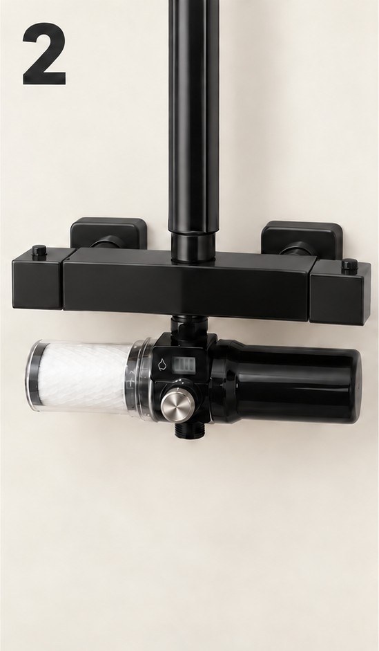Step 2: screw the SFLUX filter cartridge onto the valve outlet